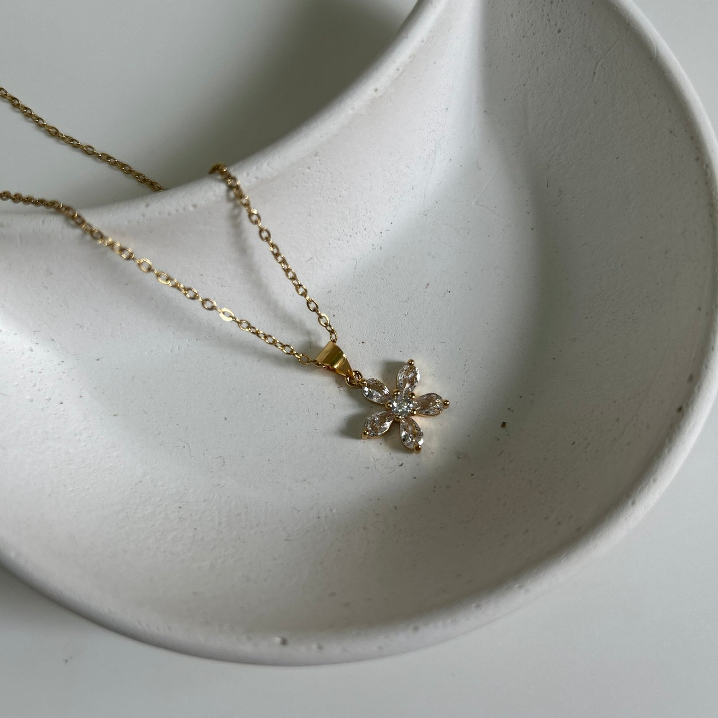 Flora Necklace