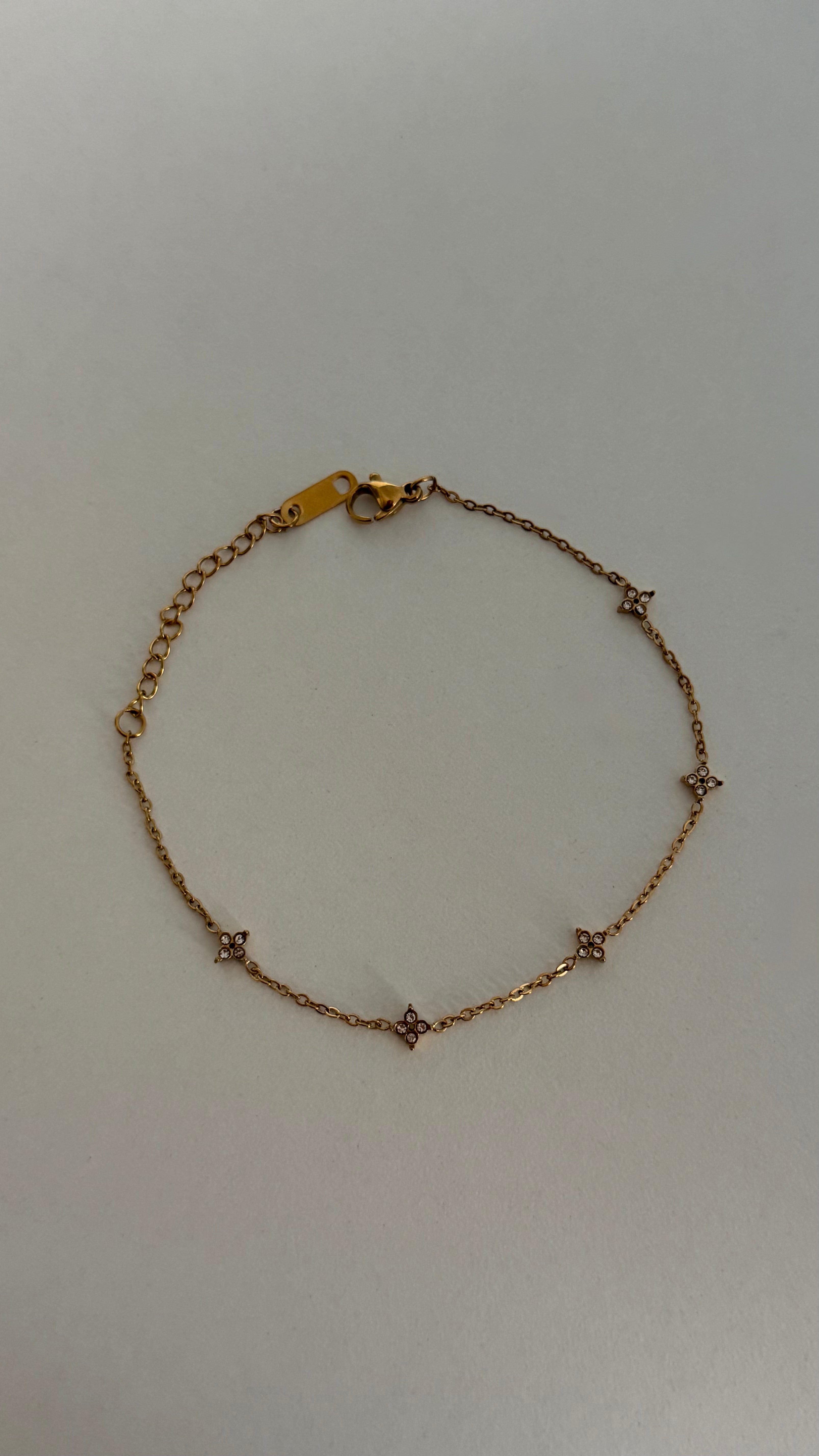 Bloom Dainty Bracelet