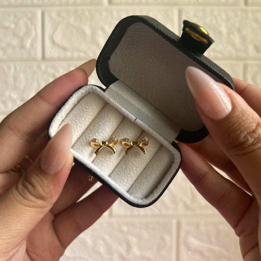Bow Studs