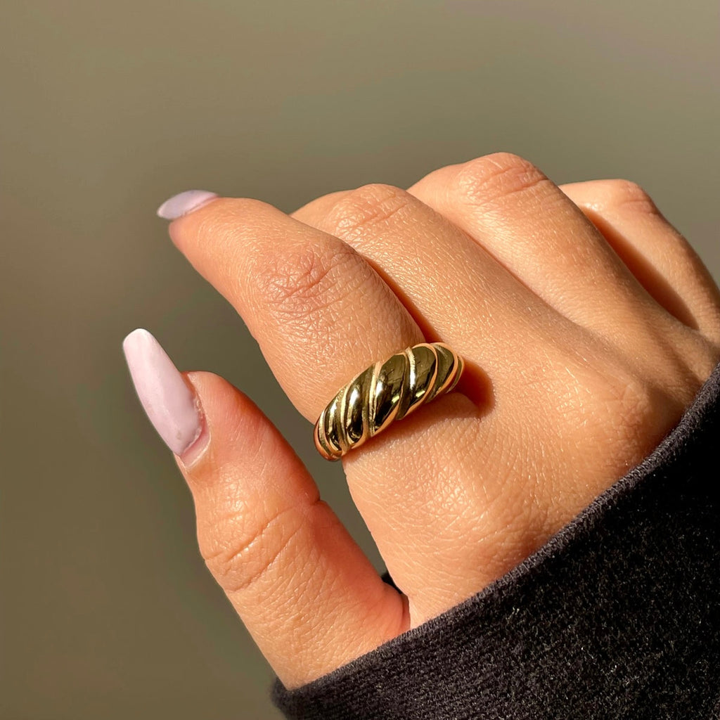Croissant Ring