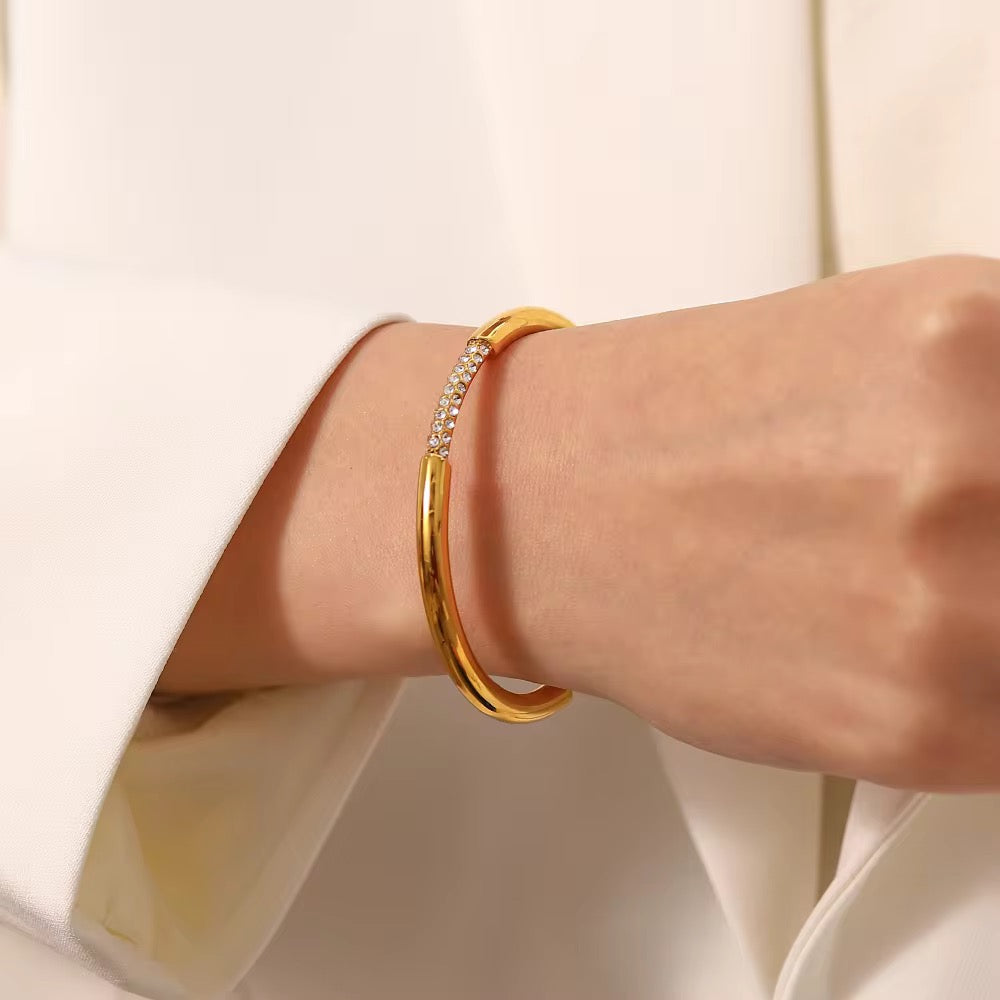 Orna Luxe Cuff