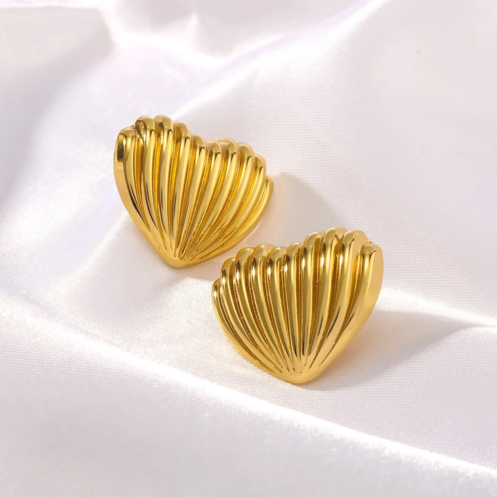 Heart-shell Earrings