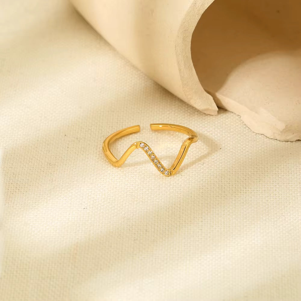Wavy Ring